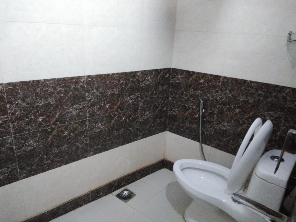 Airport Hotel Edge Home Stay New Delhi Exterior photo